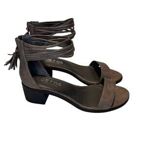 Toetos Womens Ivy_01 Fashion Block Heeled Sandals Size 10 Taupe Zip Back